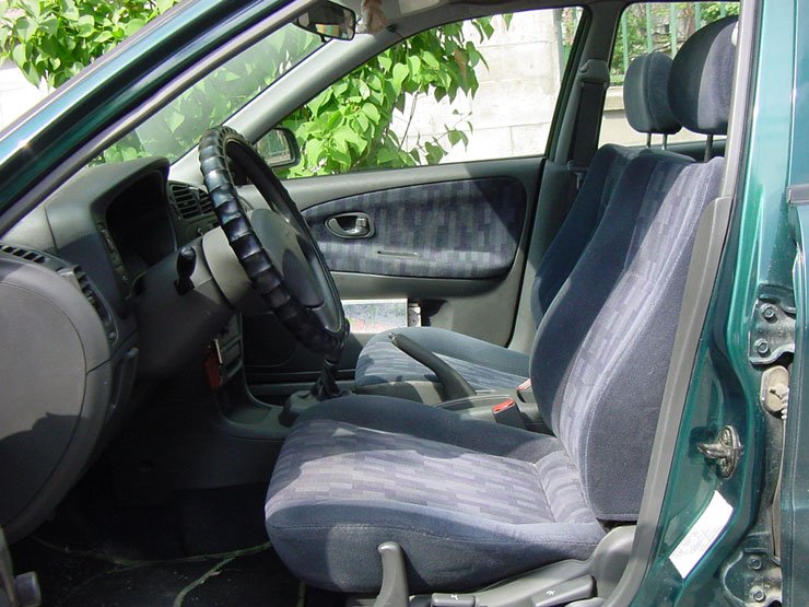 Használt  autó: Mitsubishi Lancer 1996-2003 15