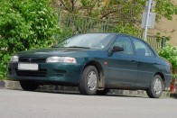 Használt  autó: Mitsubishi Lancer 1996-2003 34