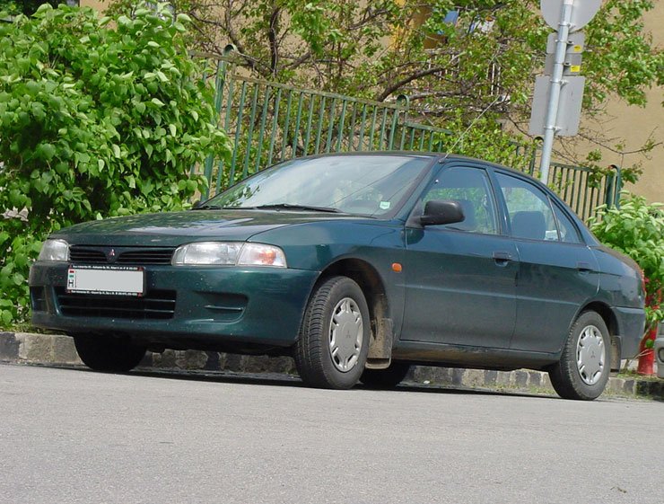 Használt  autó: Mitsubishi Lancer 1996-2003 17