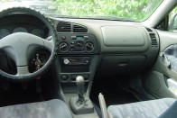 Használt  autó: Mitsubishi Lancer 1996-2003 35