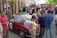 Hétvégén Pécsre mennek az oldtimer Mercedesek