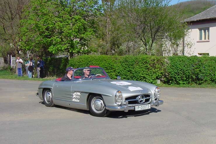 Hétvégén Pécsre mennek az oldtimer Mercedesek 5