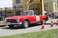 Hétvégén Pécsre mennek az oldtimer Mercedesek 25