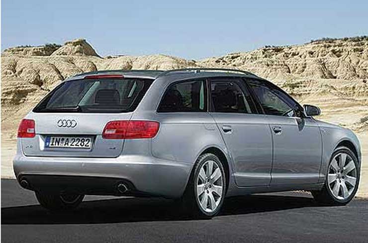 7300_69676_1000x700.jpg | Vezess | Vezess Az A6 kombi akár 500 lóerős, biturbó motorral is megvásárolható lesz