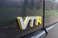 Teszt: Citroën C2 1.6i 16V VTR – Békés kiskakas 60