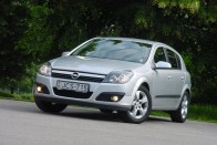 Teszt: Opel Astra H 1.8 Sport – Teljesíthető küldetés 28