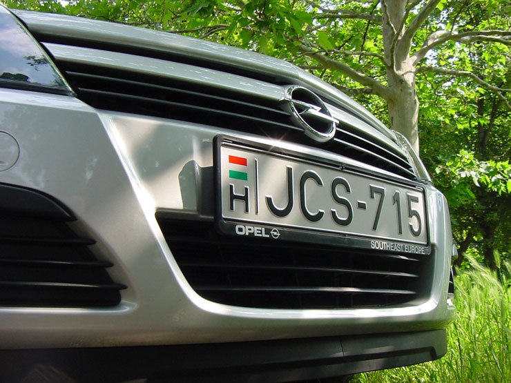 Teszt: Opel Astra H 1.8 Sport – Teljesíthető küldetés 18