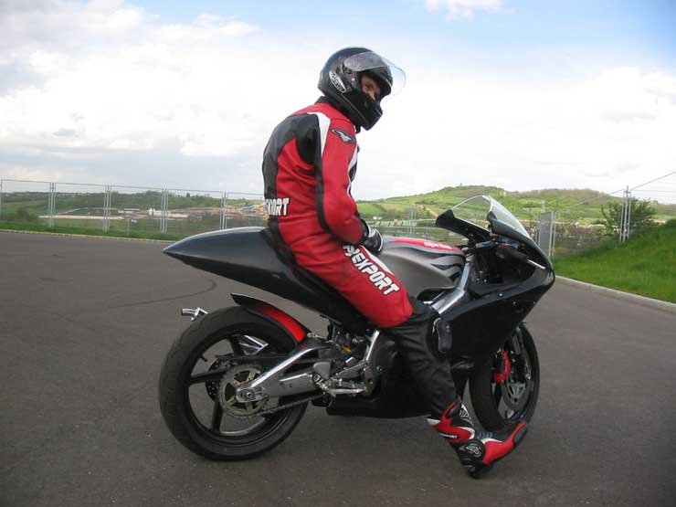 6252_60731_1000x700.jpg | Vezess | Vezess Sok gyakorlást igényel az ideális rajtolási technika elsajátítása is