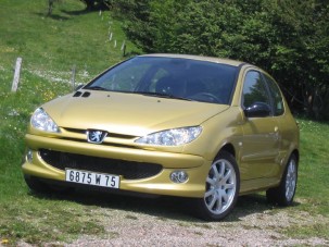 Vezettük: Peugeot 206 1.6 HDi - Feltűnő nyomaték