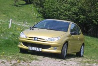 Vezettük: Peugeot 206 1.6 HDi – Feltűnő nyomaték 18