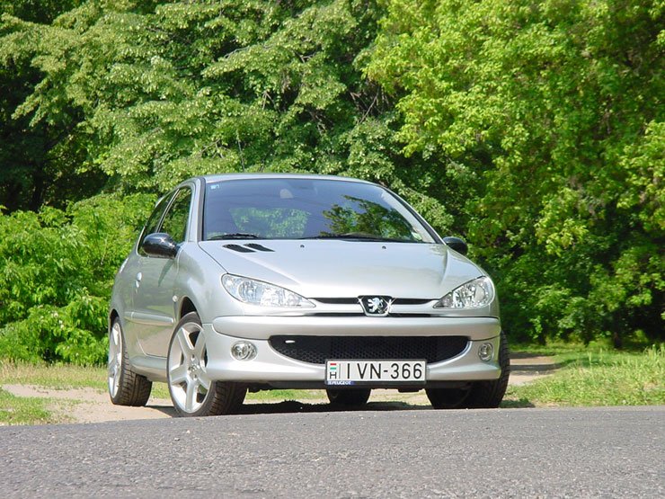 Teszt: Peugeot 206 RC – Méltó örökös 22