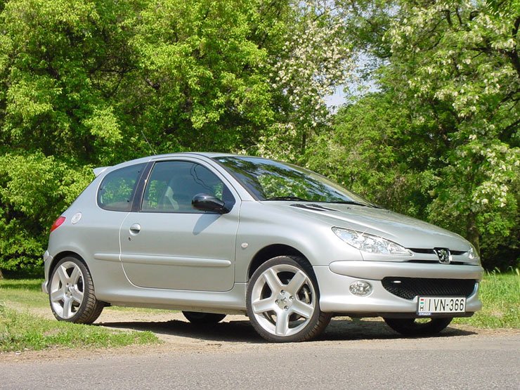 Teszt: Peugeot 206 RC – Méltó örökös 23