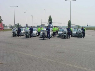 Reszkessetek gyorshajtók - akcióban az Autópálya Rendőrség