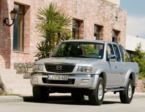 Megújul a Mazda B2500