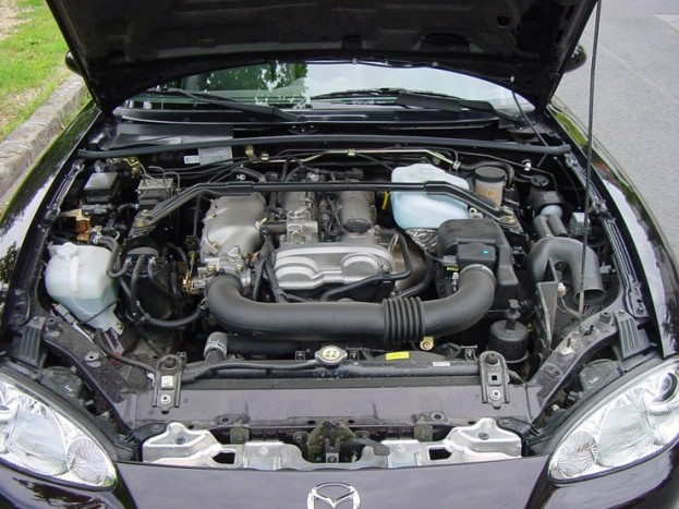 Az autó sportos mozgatásához elég a motor 146 lóereje, de versenyautó így sem lett belőle