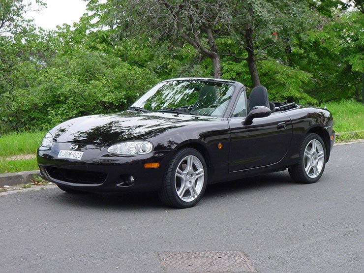 Teszt: Mazda MX-5 Sport – Nyitott élvezet 27