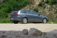 Teszt: Alfa Romeo 156 Sportwagon 2.4 JTD 20 V – Dízel versenykombi 21