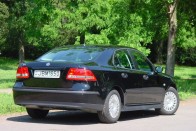 Teszt: Saab 9-3 1.8i Linear – Nagypályán, rövidnadrágban 36