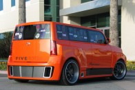 Scion Wide Body Xb – Mobil zenedoboz 21