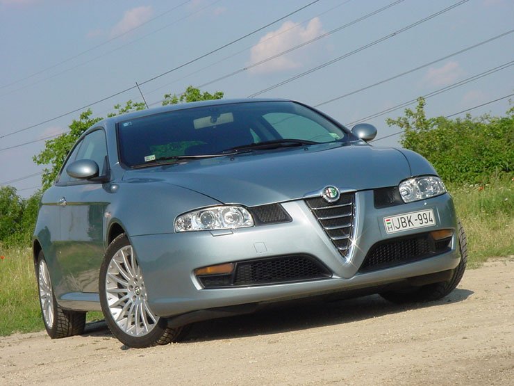 Teszt: Alfa GT 2.0 JTS – Felemás 6