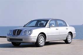 Dél-koreai luxusautó és rali a Start magazinban