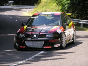 adRenaline Racing Team - Hegymenetben