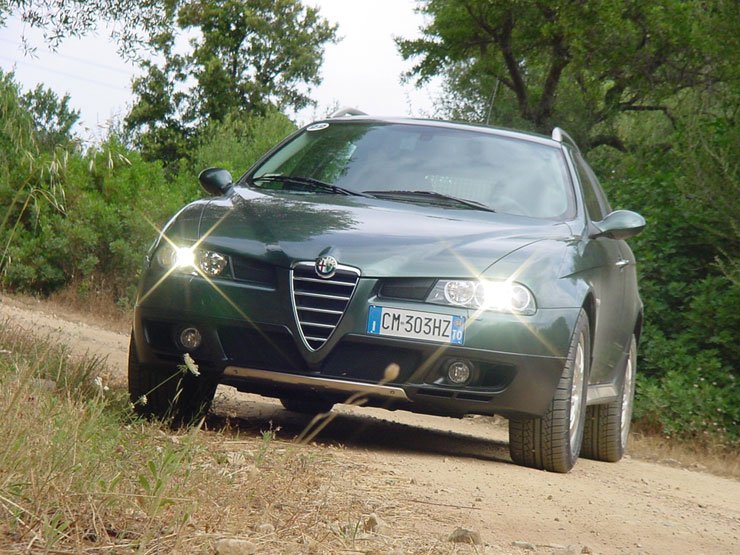 Vezettük: Alfa Crosswagon Q4 – Ördögi négyes 8