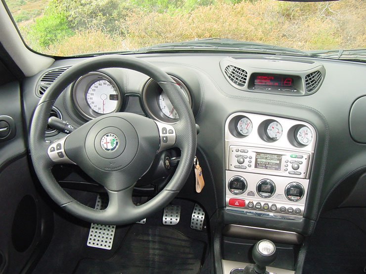 Vezettük: Alfa Crosswagon Q4 – Ördögi négyes 6