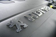 Teszt: Peugeot 407 Symbole 2.0 HDi – Mindent a szemnek! 46