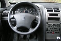 Teszt: Peugeot 407 Symbole 2.0 HDi – Mindent a szemnek! 51