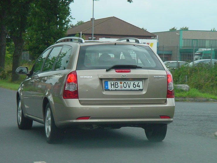 Idén ősszel a Lacettivel együtt kezdődik a Nubira kombi forgalmazása