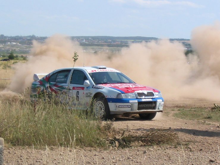 6924_66485_1000x700.jpg | Vezess | Vezess Herczig Norbertnek ez volt élete első abszolút győzelme, Tóth Imre pedig ott folytatta, ahol Janikával abbahagyta