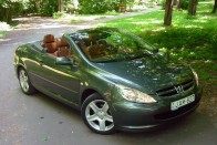 Teszt: Peugeot 307 CC – Nyitott formában 38