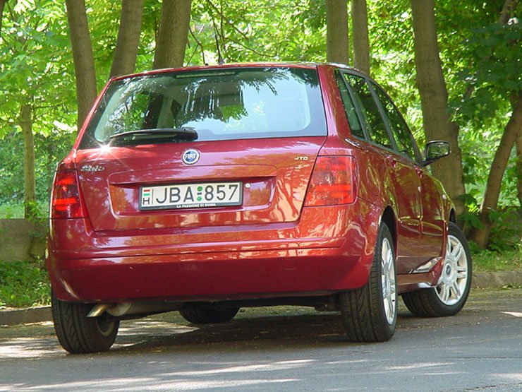 Teszt: Fiat Stilo 1.9 JTD 115 Actual – Tisztes helytállás 13