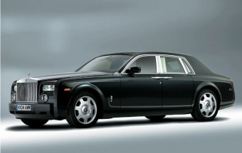 Kabrió lesz a Rolls-Royce Phantomból