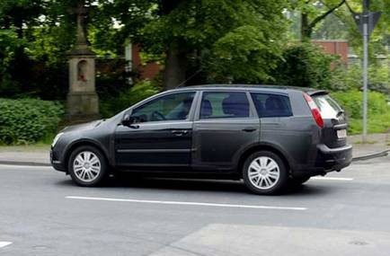 Legalább 550 literes lesz a kombi csomagtere