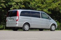 Teszt: Mercedes-Benz Viano 2,2 CDI Ambiente - Kimenőruhában