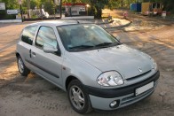 Használt autó: Renault Clio II 19