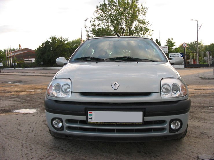 Használt autó: Renault Clio II 11