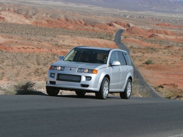Futóműtörés a borulási tesztben