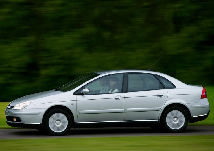 Új Citroën C5 - Gyári képekkel 