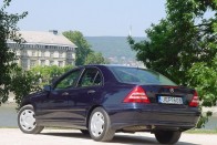 Teszt: Mercedes-Benz C 200 CDI - Csak fiatalosan!