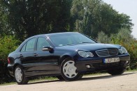 Teszt: Mercedes-Benz C 200 CDI – Csak fiatalosan! 35