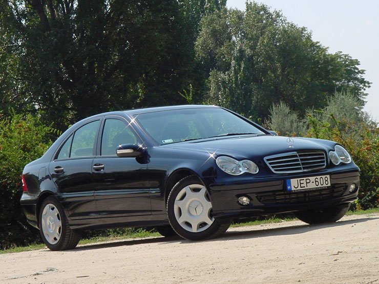 Teszt: Mercedes-Benz C 200 CDI – Csak fiatalosan! 18