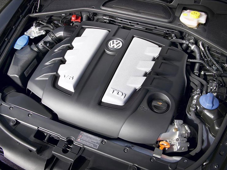 60 ezer euróért (15 millió forintért) vehető meg a 225 lóerős V6 TDI, fogyasztása 10 liter alatt marad