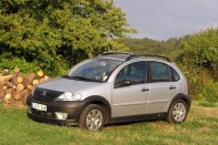 Teszt: Citroën C3 XTR 1.4-16V HDi – Rambo-girl 26