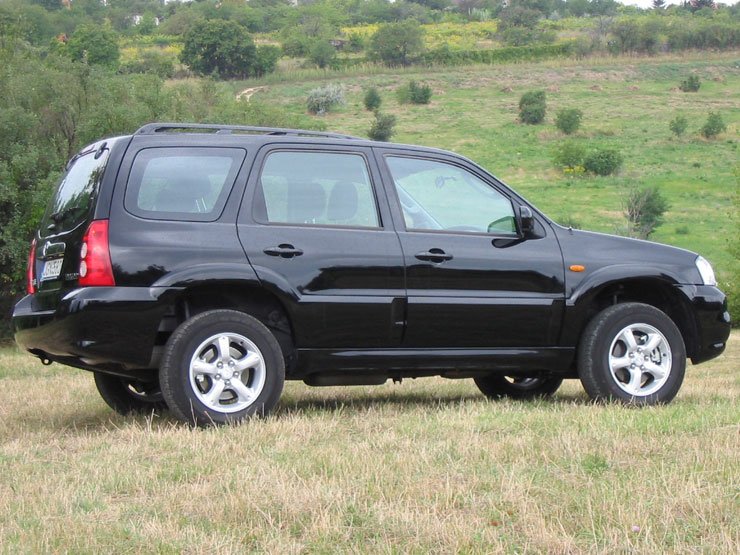 Teszt: Mazda Tribute 2.3i 16V 4x4TE – Betévedt Európába 25