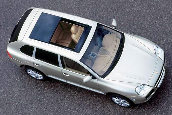 5,3 másodperc alatt gyorsul százra az 500 lóerősre tuningolt Cayenne Turbo, végsebessége 270 km/h