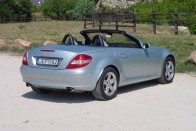 Teszt: Mercedes-Benz SLK 200K – Instant nap két főre 35