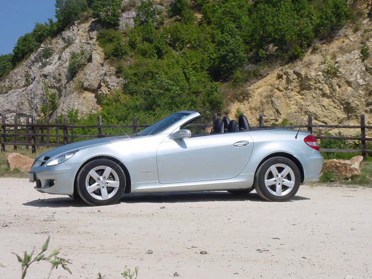 Teszt: Mercedes-Benz SLK 200K – Instant nap két főre 20